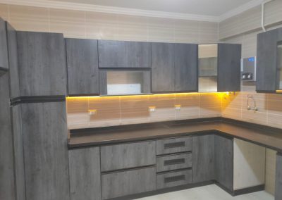أجمل مطابخ مودرن من مصنع التؤامان لصناعة الأثاث: تصميم يناسب مساحتك واحتياجاتك