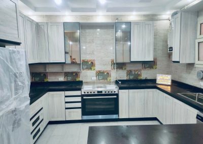 أجمل مطابخ مودرن من مصنع التؤامان لصناعة الأثاث: تصميم يناسب مساحتك واحتياجاتك