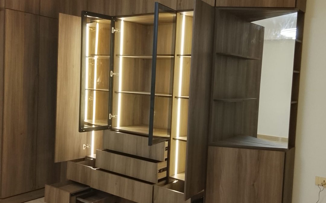 “بنصمم الدريسينج اللي يناسب غرفه نومك و علي ذوقك  … خامات مستوردة وجودة عالية